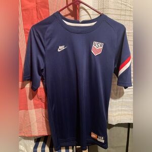 USA Nike soccer Jersey men’s small